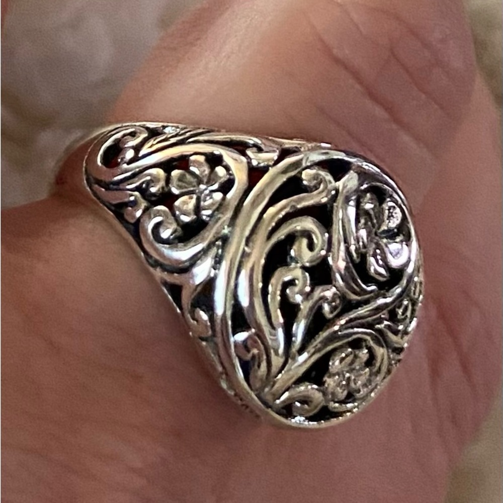 NWT Sterling Silver Floral Ring Made in Bali! - Picture 9 of 9